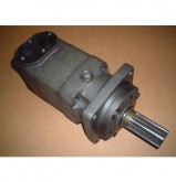 product MT Serie Hydraulikmotor, 500 cc/rev, splined shaft 38.1 mm 17T ANS B92.1-1976 , 4-Schrauben-Vierkant-Montageflansch , MT500SH thumb